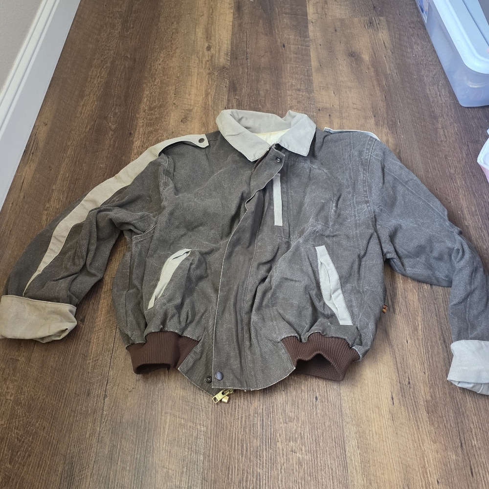 Vintage Two-Tone Bomber Jacket in Brown and Cream